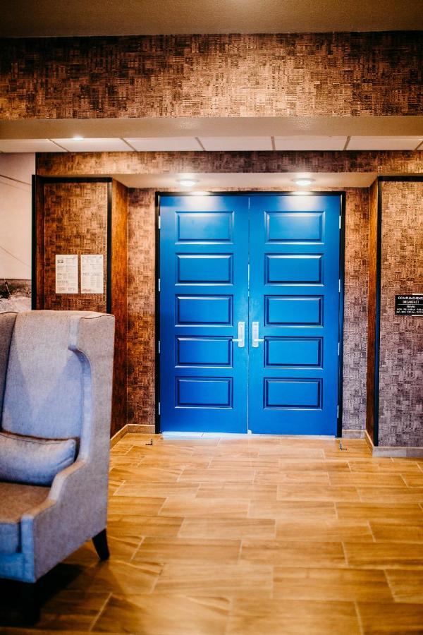 Cobblestone Hotel & Suites Інтернешнл-Фоллс Екстер'єр фото
