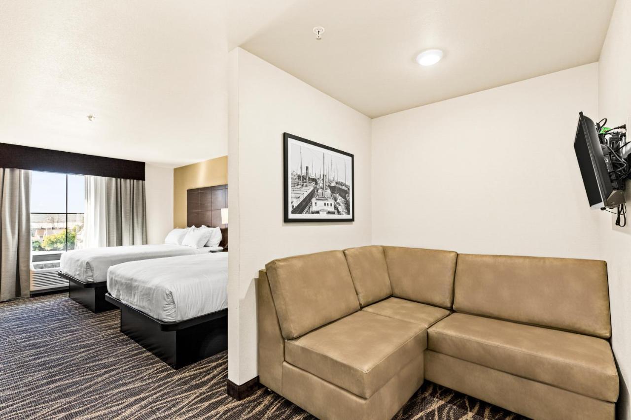Cobblestone Hotel & Suites Інтернешнл-Фоллс Екстер'єр фото